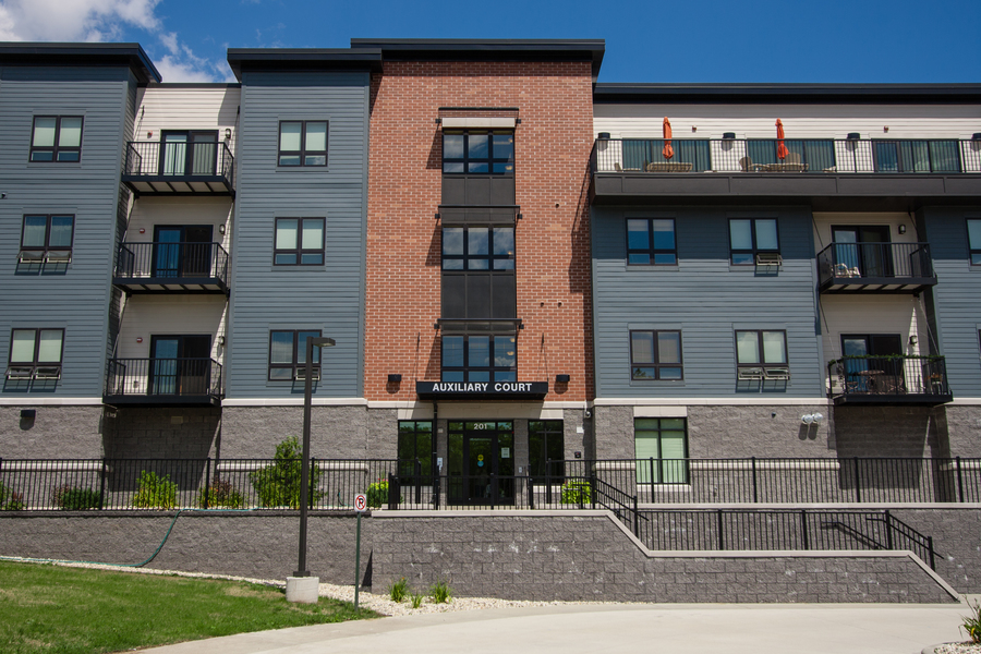 Auxiliary Court Apartments