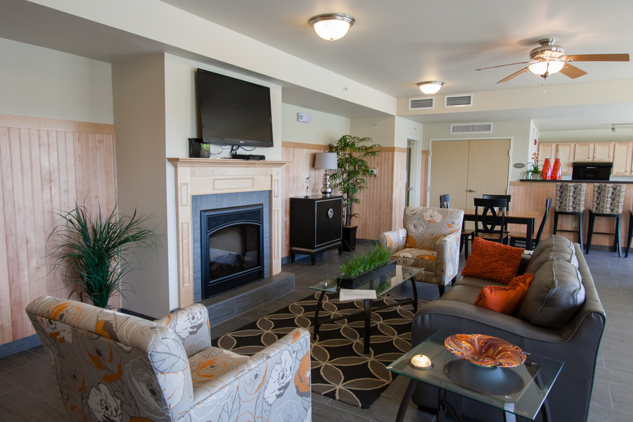 Auxiliary Court Apartments